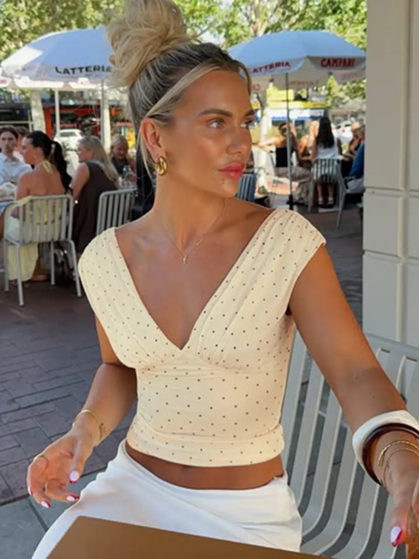 Chic & Elegant Women’s Summer Sleeveless V-Neck Polka Dot Tank Top for Parties and Clubs