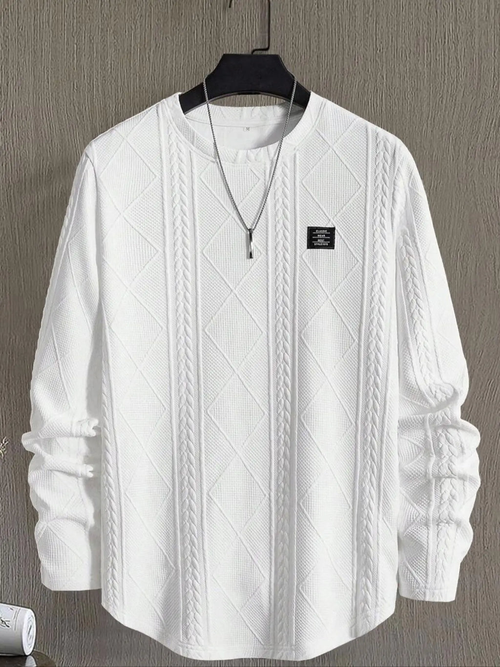 Elevate Your Wardrobe with Our Men's Fitted Long Sleeve Round Neck Knit T-Shirt – Stylish Patchwork Design for All Seasons!