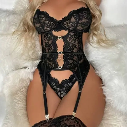 Embrace Elegance: Classic 4-Pack Lace Cut Out Underwire Underwear Set with Rhinestone Accents and Floral Heart Clasps for Chic Women
