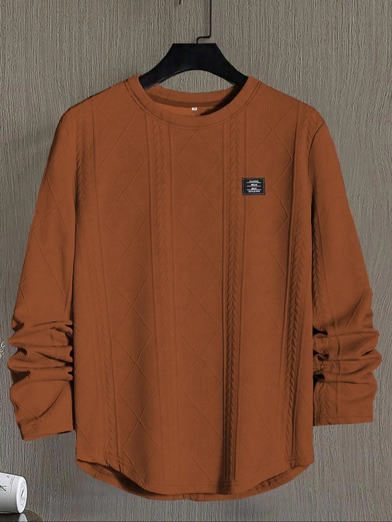 Elevate Your Wardrobe with Our Men's Fitted Long Sleeve Round Neck Knit T-Shirt – Stylish Patchwork Design for All Seasons!