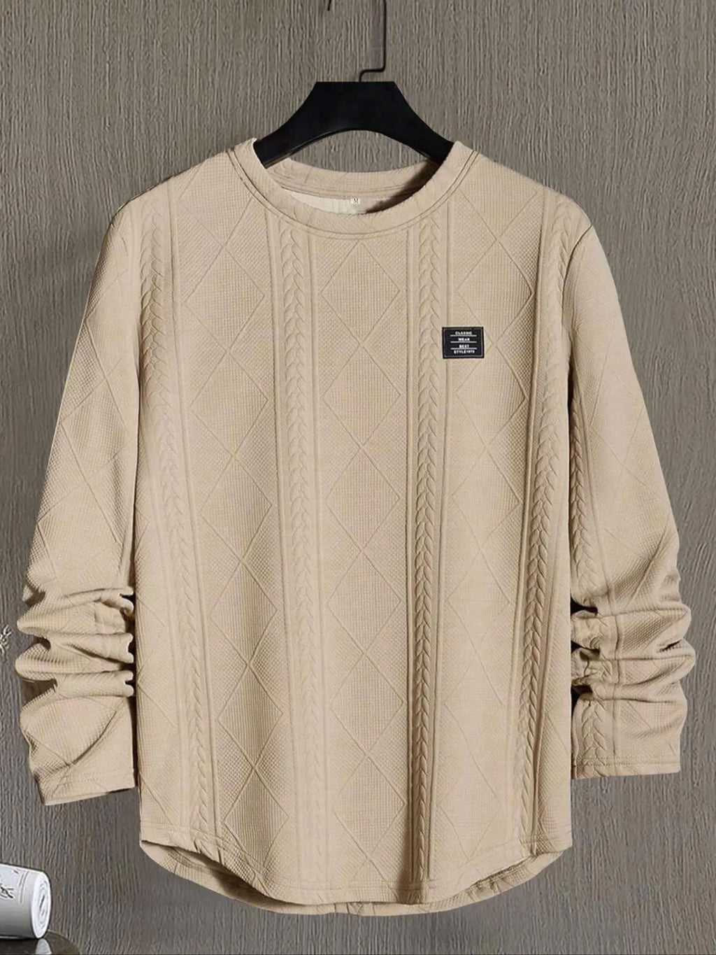 Elevate Your Wardrobe with Our Men's Fitted Long Sleeve Round Neck Knit T-Shirt – Stylish Patchwork Design for All Seasons!